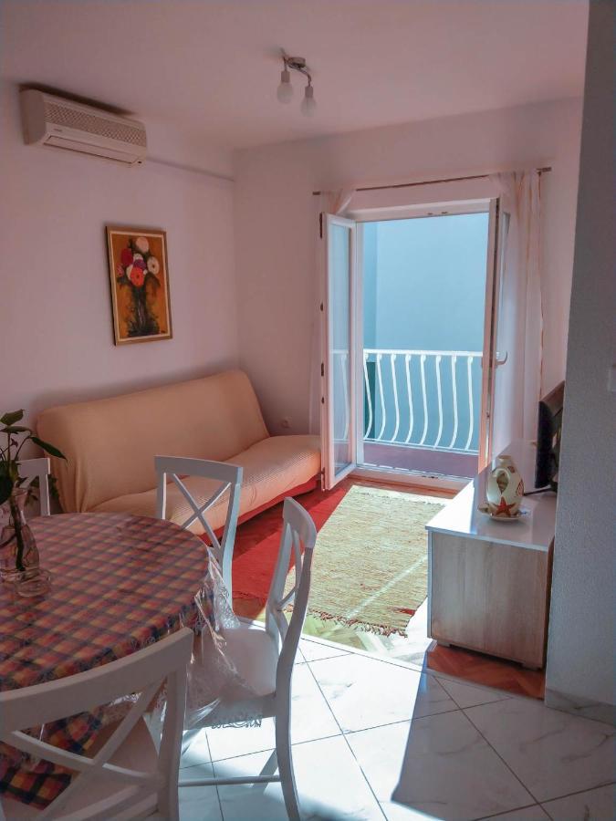 Apartman Riva K Podgora Buitenkant foto